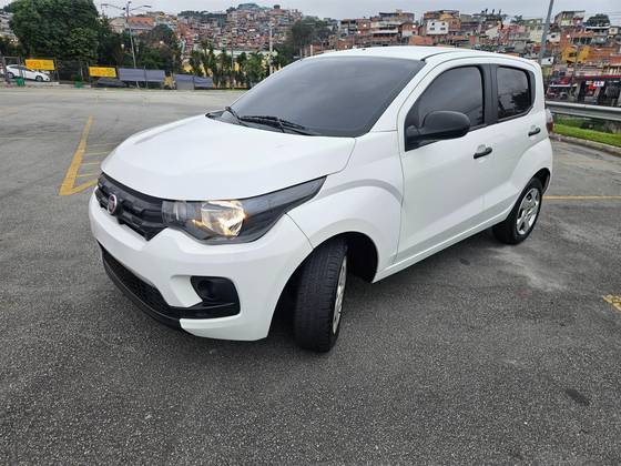 FIAT MOBI 1.0 EVO FLEX LIKE. MANUAL FIAT MOBI 1.0 EVO FLEX LIKE. MANUAL